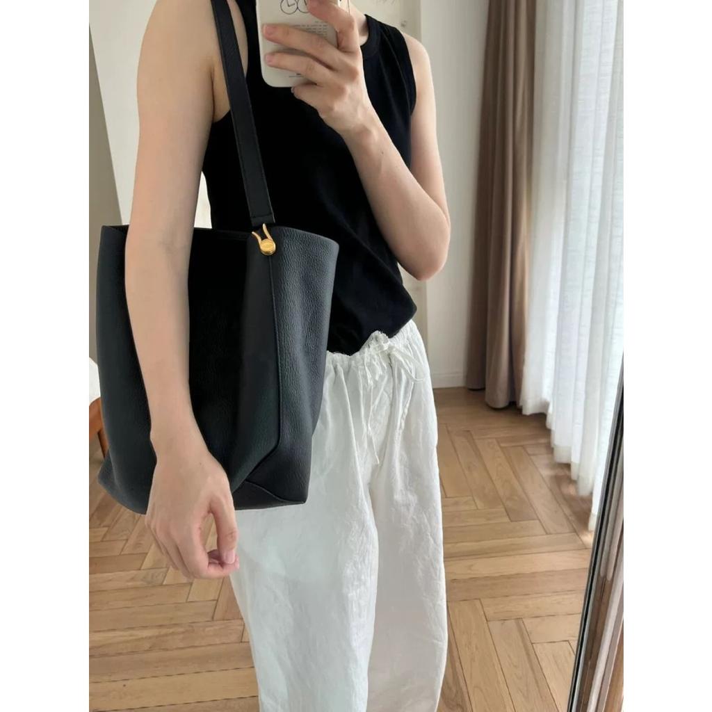 Bolsa de balde nicho TR francesa couro bovino de primeira camada versátil personalizada para o dia a dia textura premium ombro portátil bolsa tote