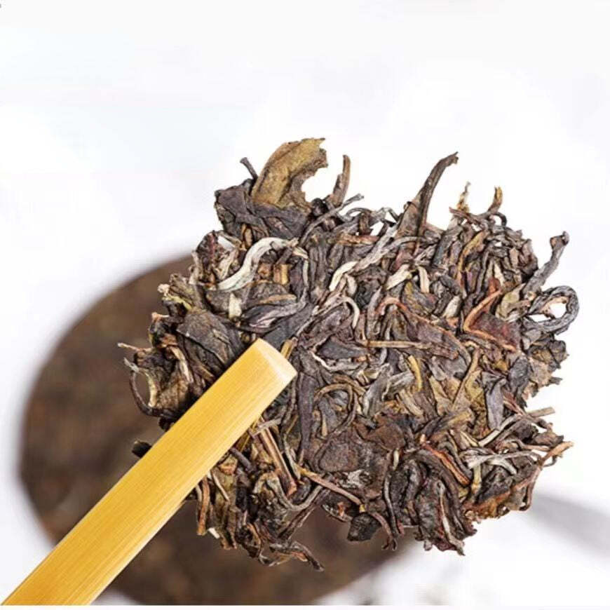 357g Alter Baum Puerh Roher Teekuchen Lao Ban Zhang Pu-erh Tee Yunnan Pu'er Schwarzer Tee