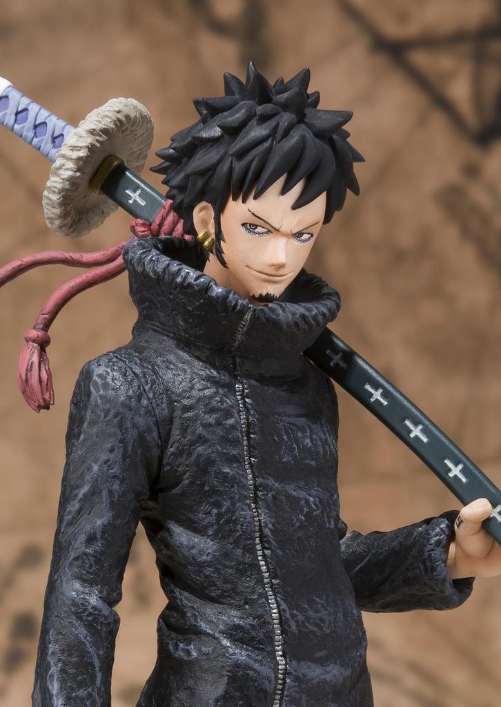Figuarts ZERO Trafalgar Law -Shichibukai Ver.-