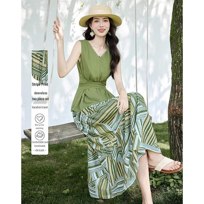 Elegant Striped Sleeveless Two-Piece Set M