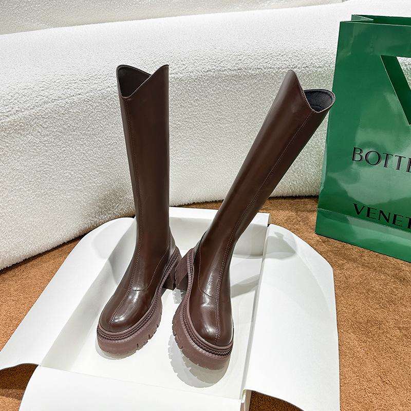 Hohe Stiefel für Damen, braune dicksohlige Ritterstiefel für Damen, Herbst und Winter, aber Reißverschlussstiefel hinter dem Knie, schlanke Temperamentsstiefel für Damen