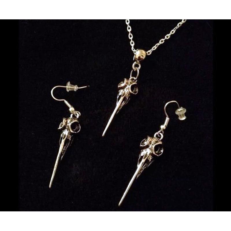 Popular Handcrafted Crow Skull Necklace & Earring Set, 18-inch Chain