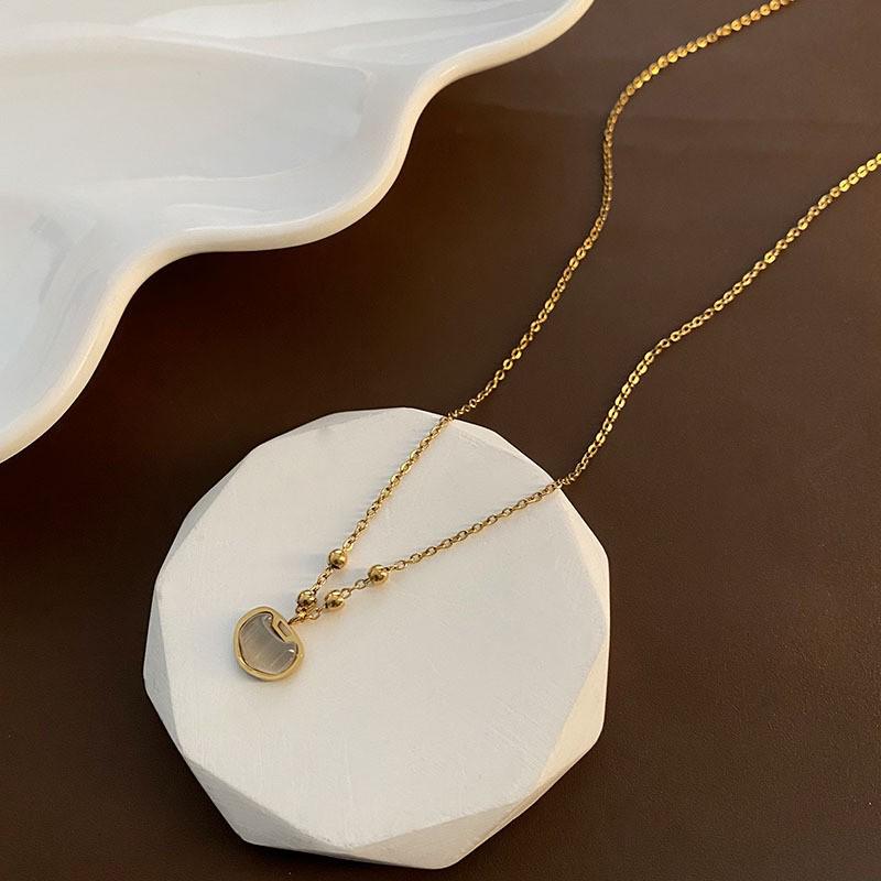 2025 Women's Titanium Steel Necklace: Light Luxury, Clavicle Chain, Non-Fading High-End Accessory