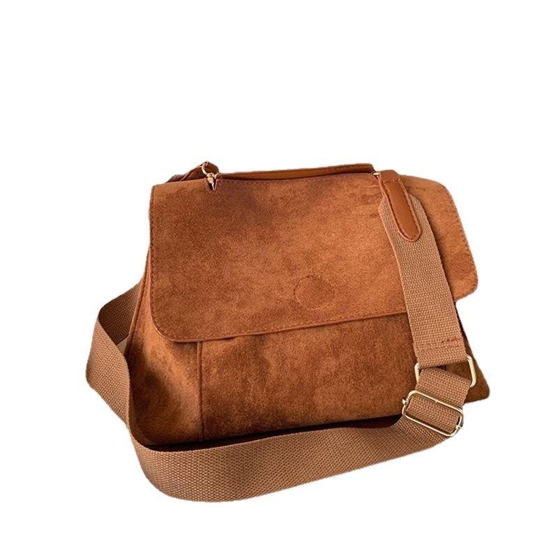 Casual Women's Bag Fashion Versatile Matte Texture Large Capacity Casual College Style Single Shoulder Crossbody Bag