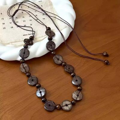 Bohemian Ethnic Style Coconut Shell Beaded Necklace Women's Collarbone Chain Temperament Versatile Accessories