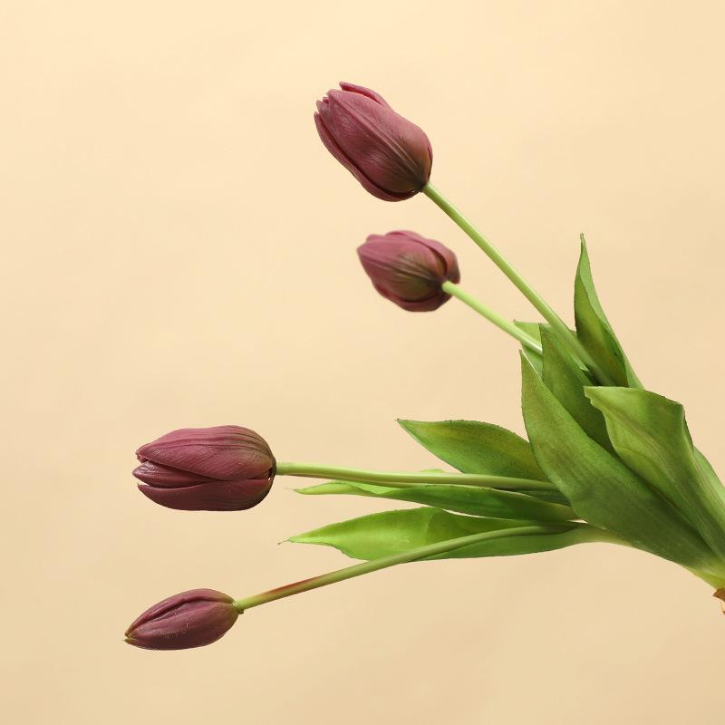 

High-end simulated tulip bouquets, home hotel wedding decoration ornaments, photography shooting props, fake flowers