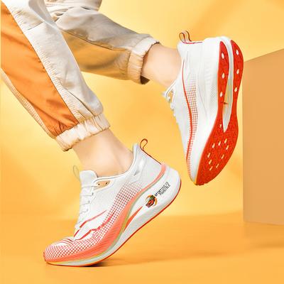 Încălțăminte pentru bărbați – Adidaşi