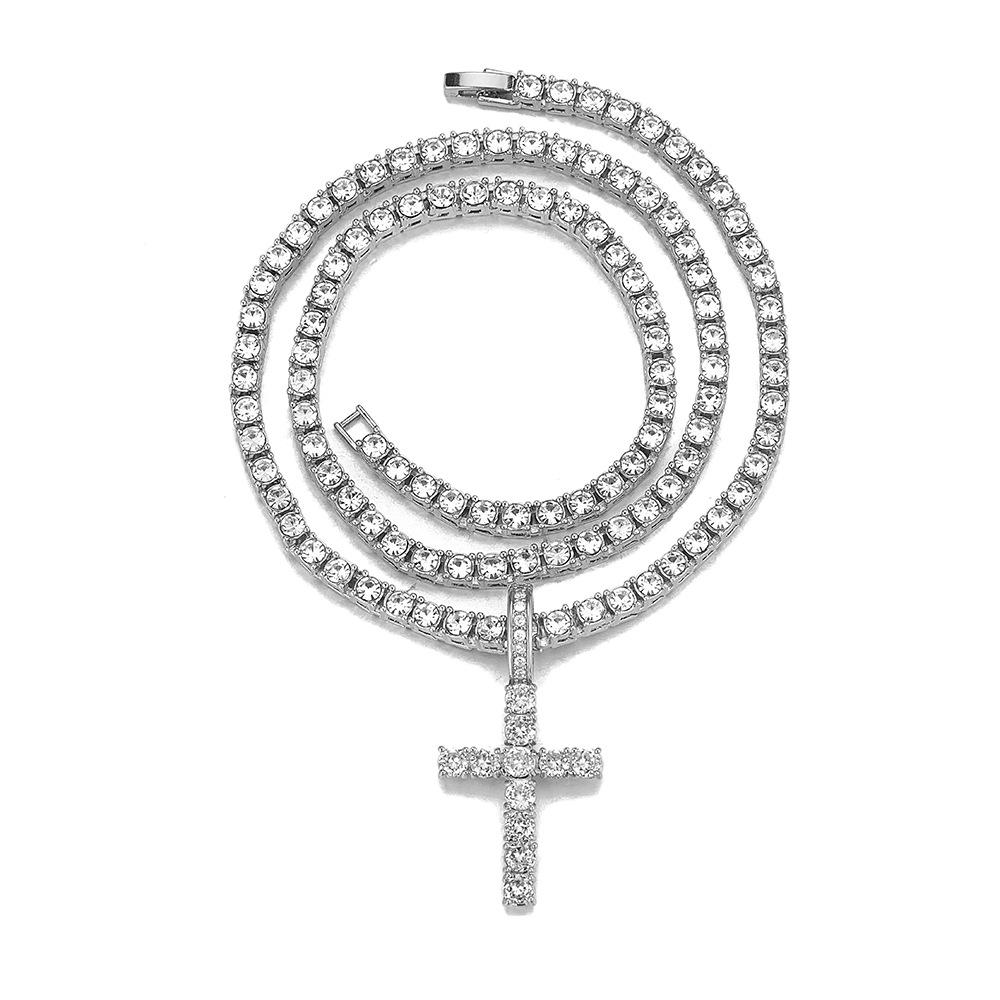 High-End European & American Zircon Cross Necklace for Women—Versatile, Non-Fading, Fashionable