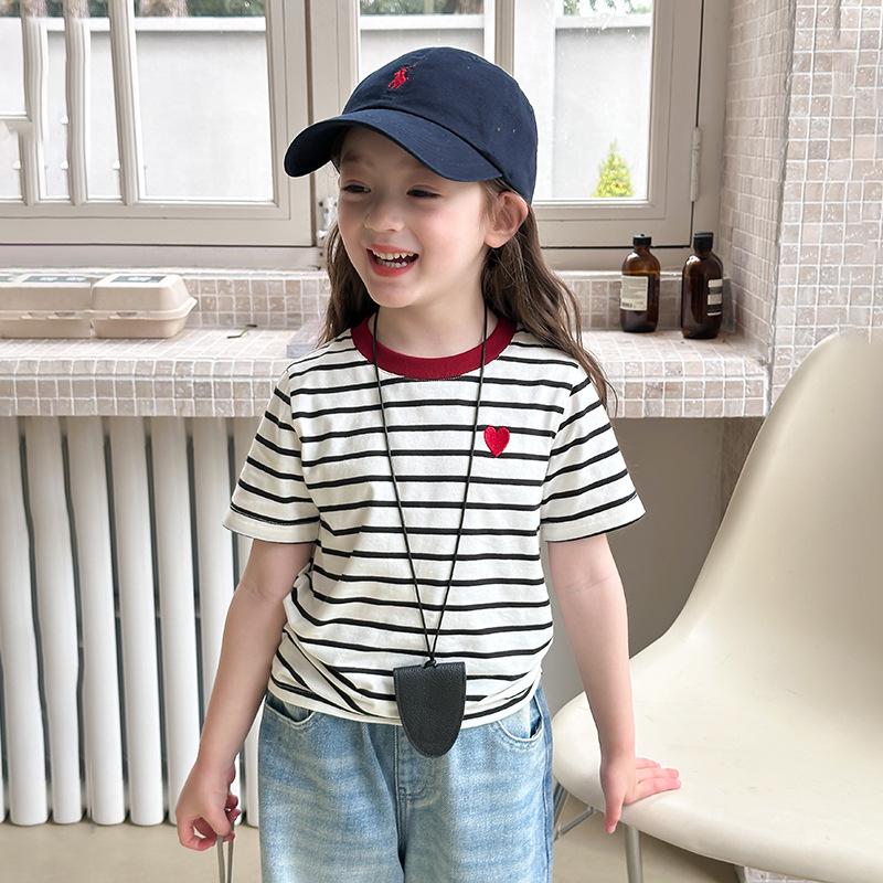 Korean Style Girls Summer Striped Short-Sleeve T-Shirt with Embroidered Heart 140 cm