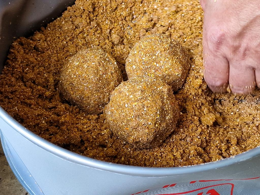 Master mix groundbait booster xxl 1000ml duża płoć