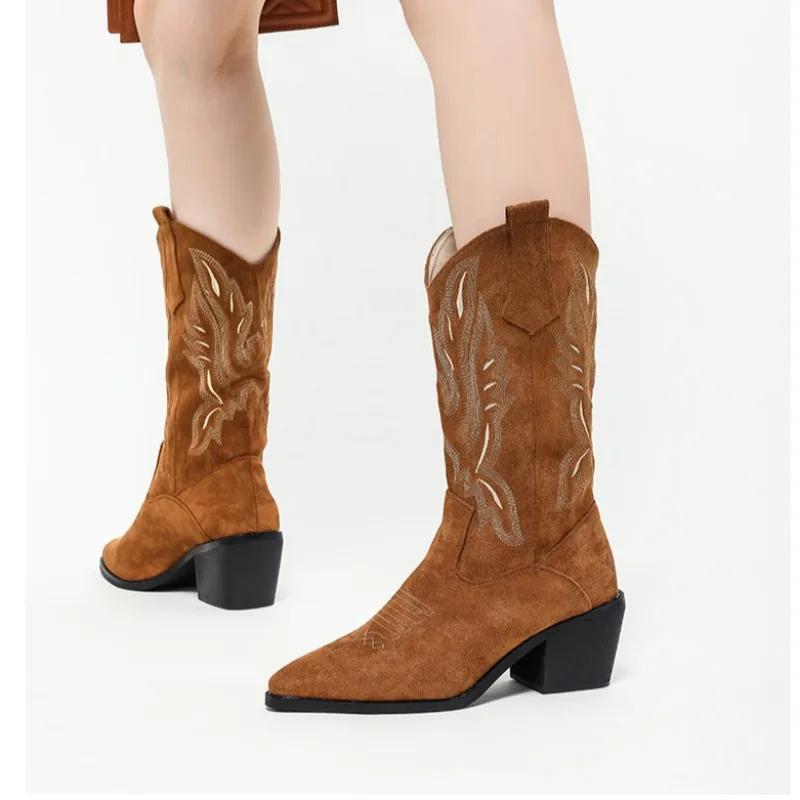 Women's Ankle Boots Casual Outdoor Slip-On Designer Shoes Trendy Totem Retro Pointed Chelsea Boots Low Heel Botas De Mujer 2024