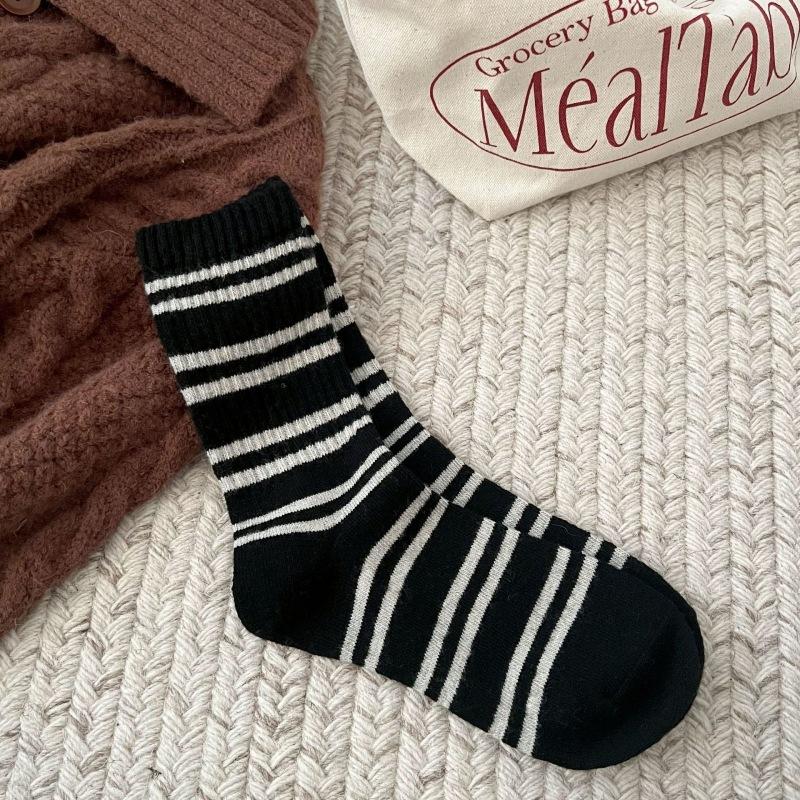 Striped Wool Socks Thermal Thickened Tube Socks Internet Celebrity Socks Retro Stacking Stockings