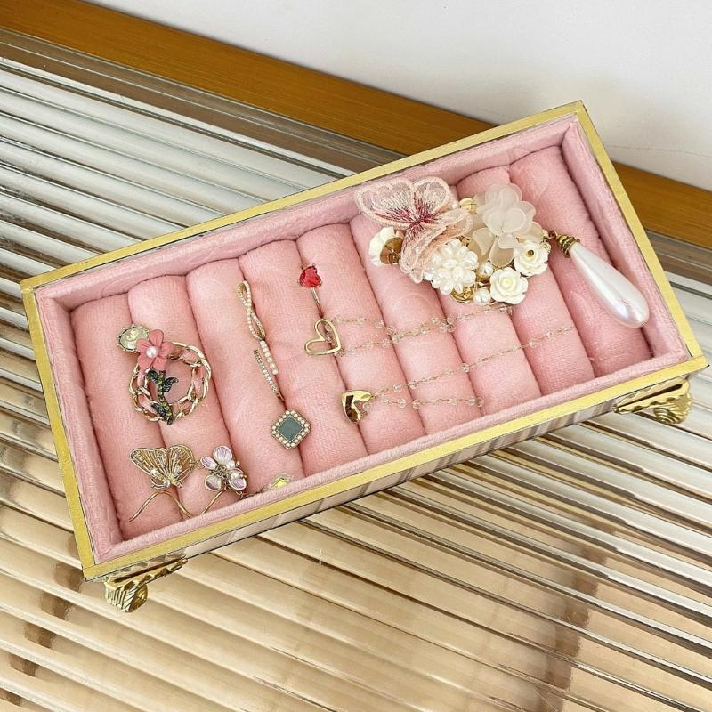 Sofa Shaped Resin Jewelry Display Stand For Necklace Earring Ring Organiser Decorative Holder for Accessories