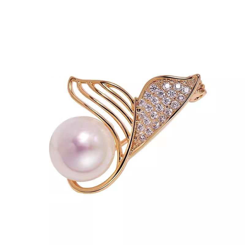 Pearl Fish Tail Brooch Summer Protection Concealed Button Pin Elegant Brooch Small-scale Exclusive Collar Pin