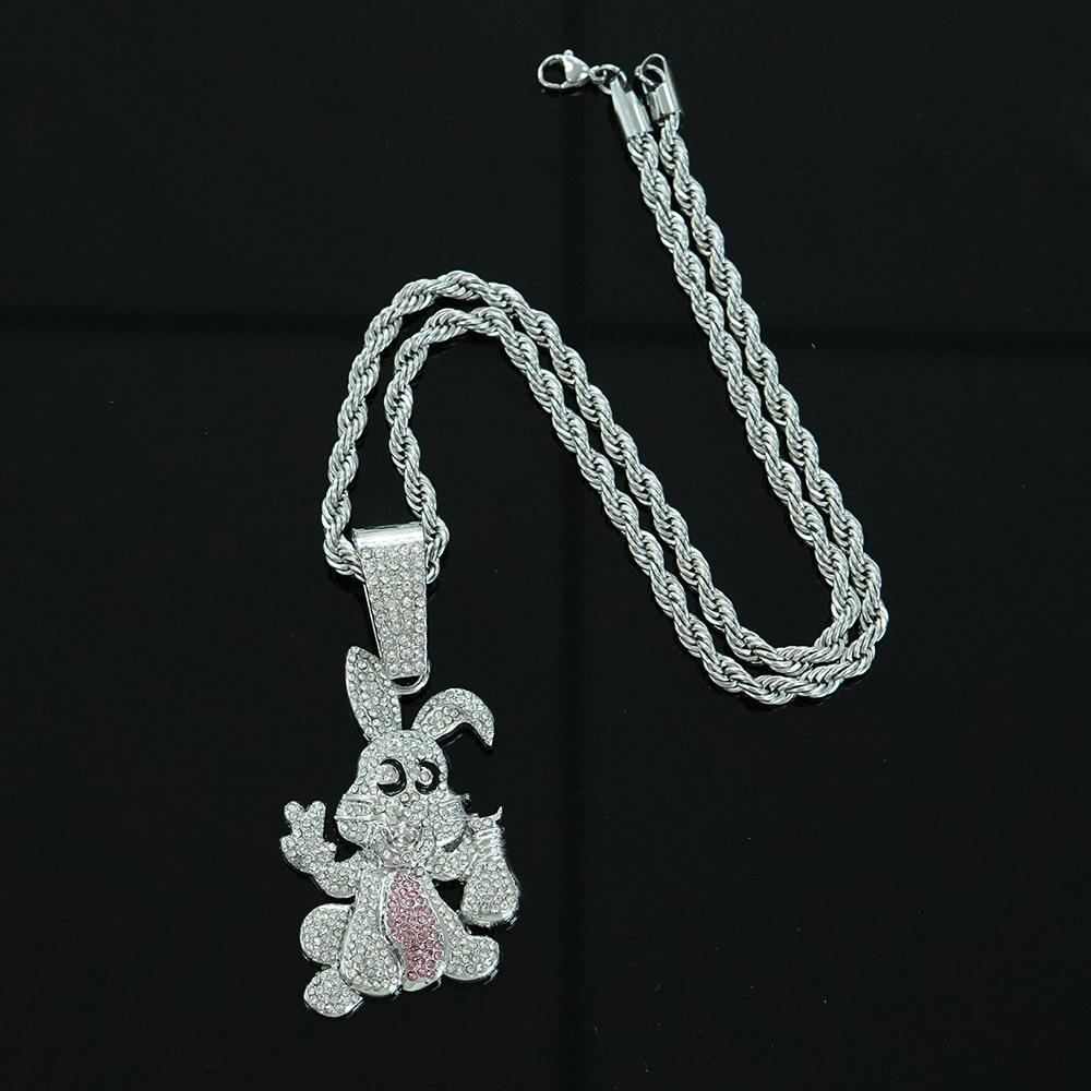Hip-hop style personality diamond-encrusted dripping oil cartoon rabbit pendant Cuban chain necklace hipster wear fashion necklace accessories