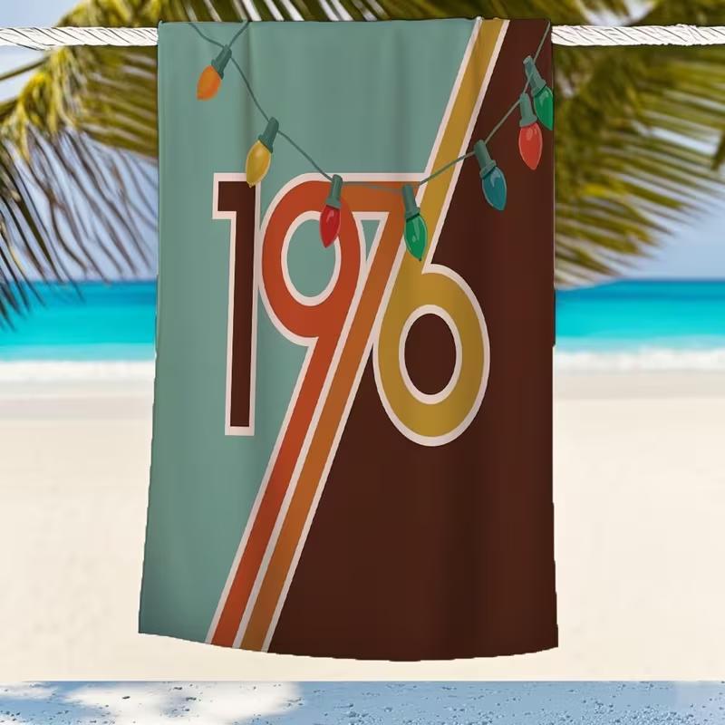 Dramatic Full Moon Flying Bats Beach Towel Large Quick-Drying Towel Gothic Spooky Night Sky Design Towel for Summer Beach Pool