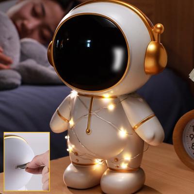 Tirelires lumineuses en forme d'astronaute, tirelire incassable pour enfants, pot d'épargne pour pièces de monnaie, boîte de rangement pour astronaute, cadeaux d'anniversaire