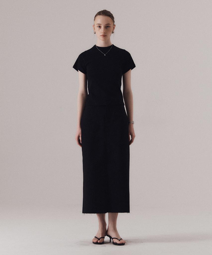 Sillen Frayed Hem Cotton Skirt (Black)