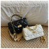 IELGY Ladies Messenger Small Square Bag Diamond Chain Retro High-End Sense One Shoulder