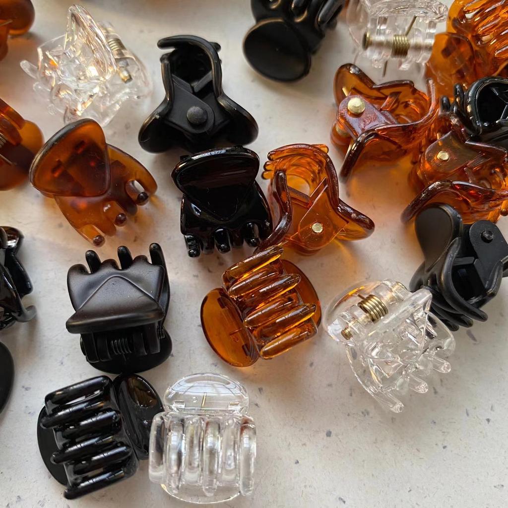 Korean Style Minimalist Teardrop Hair Clip – Versatile Baby and Bangs Claw Clip, 1.5cm