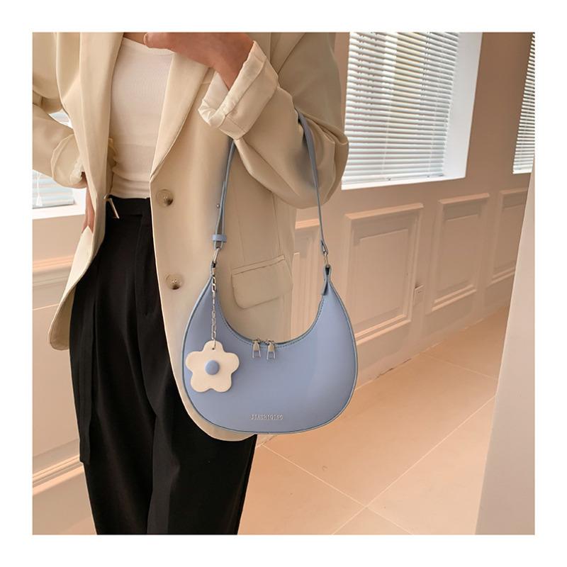 Sweet Style Faux Leather Crescent Bag for Women 2026 New Fashionable Shoulder Crossbody Purse