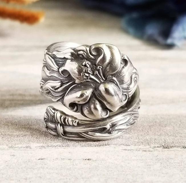 Neuer Vintage Punk-Ring mit geschnitztem Löwenzahn im alten Stil, personalisiert, schlicht und modisch, pflanzenbetontes Handwerk 12 gray