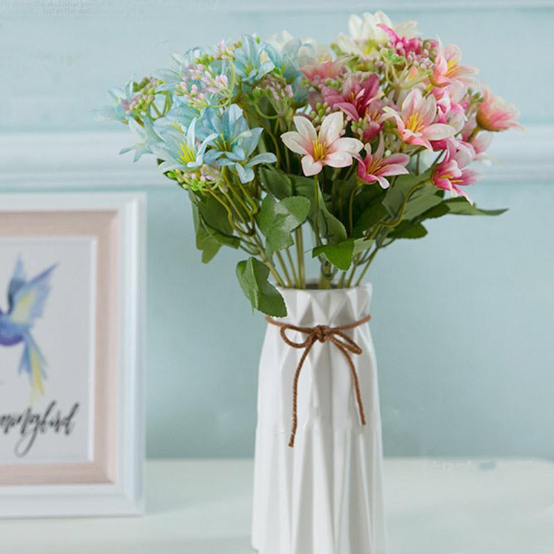 18 Heads Lily Artificial Flowers Wedding Bride Bouquet Home Living Room Decor Romantic Wedding Silk Fake Flower Gift