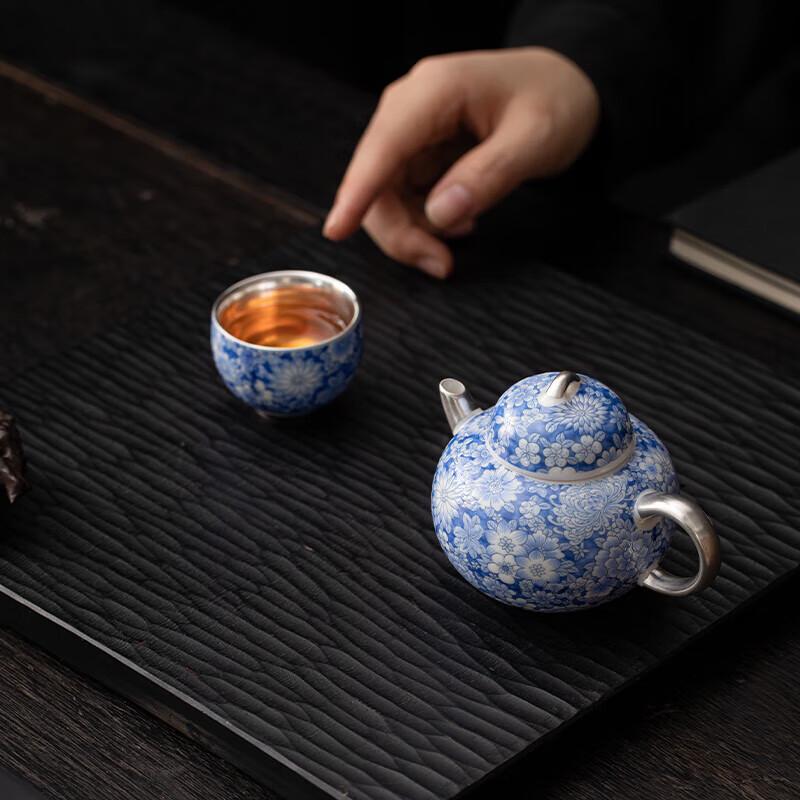 

SUSHI CERAMICS Gilded Silver Hundred Flower Kung Fu Tea Set (1 Pot, 1 Cup)