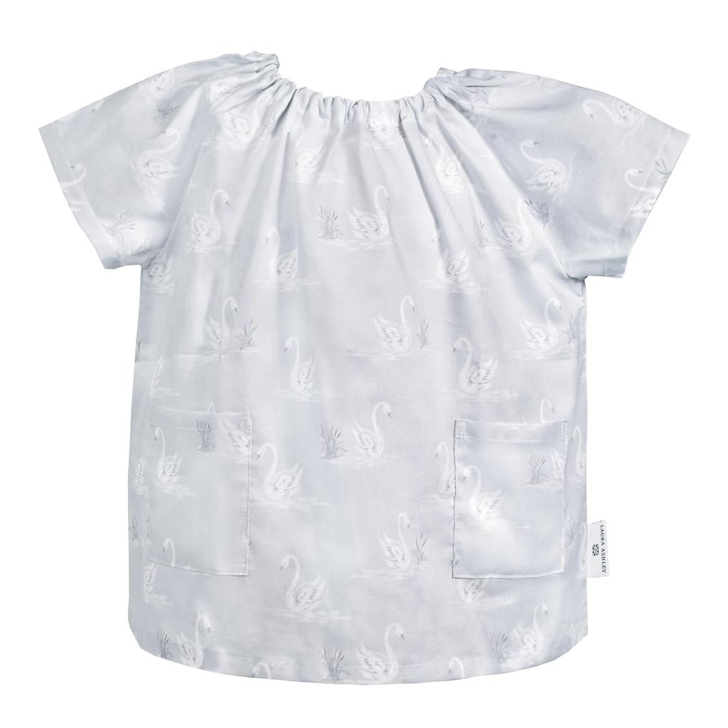 COLORFUL CANDY STYLE LAURA ASHLEY Short Sleeve Smock Swans Stylish Short Sleeve Kindergarten Elementary School Calligraphy Art N1343923 (120-130cm)