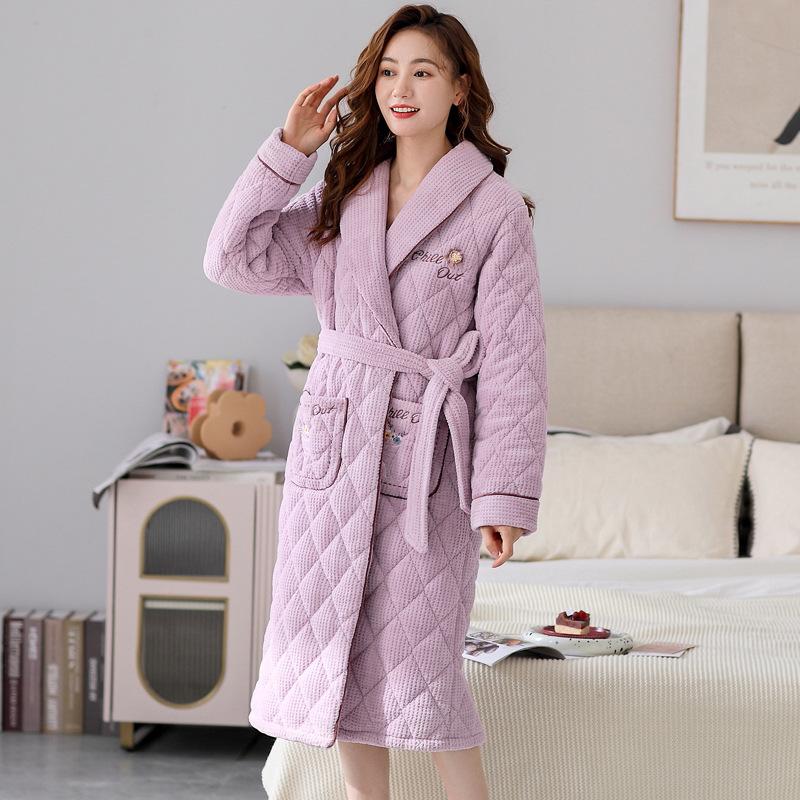 Padded Nightgown Women'S Autumn, Winter And Winter Coral Fleece Three-Layer Thickened Fleece Warm Long Bathrobe Pajamas Loungewear