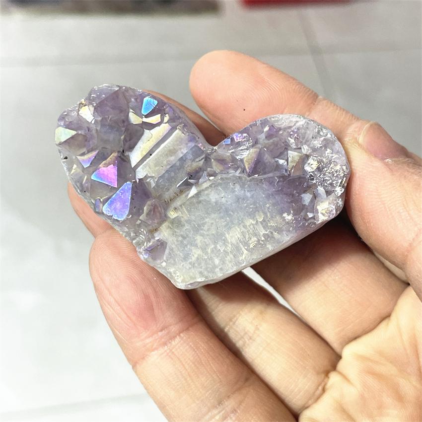 1pcs Amethyst Geode Heart Shaped Crystal Healing Crystals Stones Titanium Rainbow Aura Amethyst Cluster Angel Aura Quartz