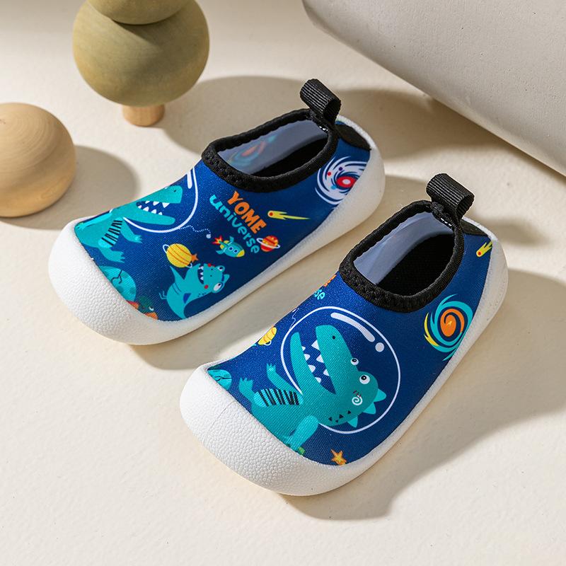 Scarpe da torrente per bambini scarpe da parco acquatico antiscivolo e anti-collisione calzini scarpe da spiaggia per neonati uomini e donne scarpe da rafting snorkeling per nuoto in acqua