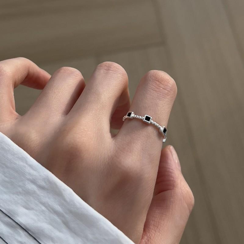 Tourmaline Vintage Stylish Pearl Ring For Women Beautiful Geometric Design