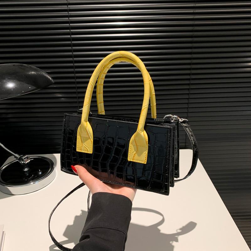 Stylish Street Fashion Pu Crossbody Bag 2024 Spring Collection