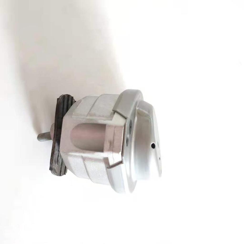 BMW E60/E61/E63/E64 Left Engine Mount Rubber Pad 22116761089