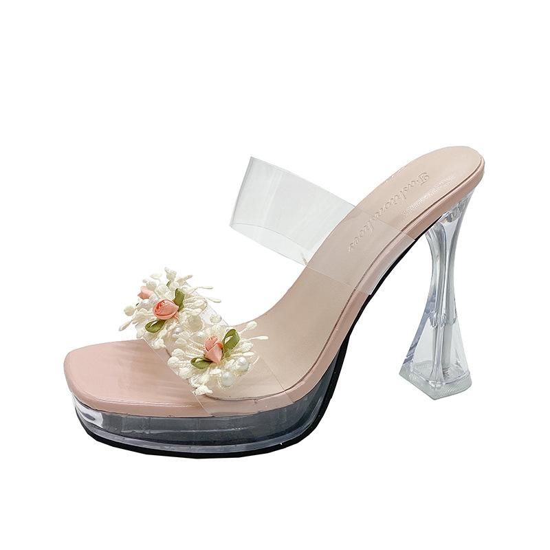 Xia's New Large-size Transparent Slippers Crystal Thick High Heels Fashionable Open-toed One-word Drag Girl