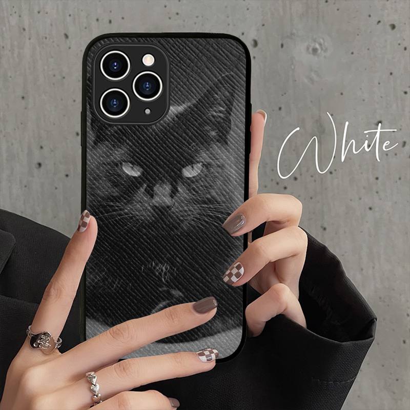Schwarze Katze Starrendes Auge Handyhülle Hartlederhülle für iPhone 11 12 13 Mini Pro Max 8 7 Plus SE 2020 X XR XS Coque