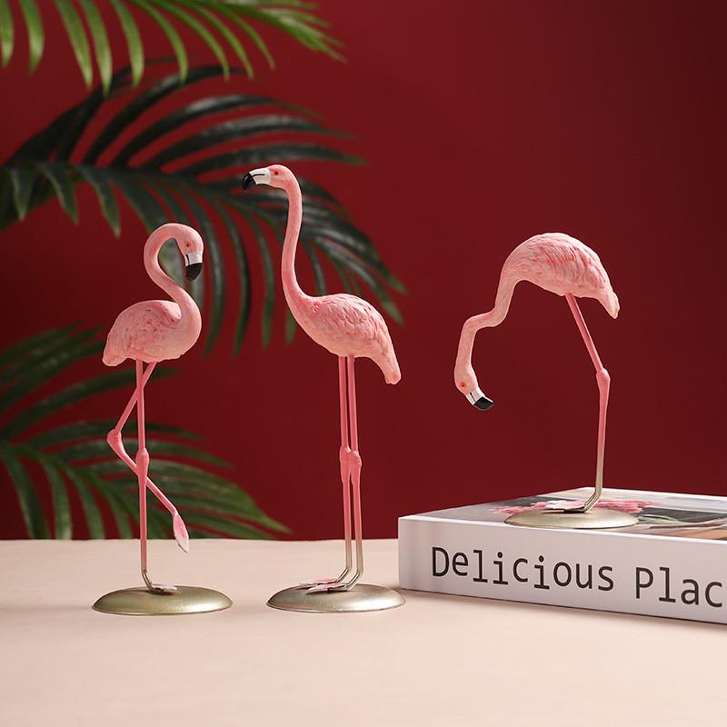 Flamingo Resin Animal Figurine For Home Decor Office Desk Gift For Friends