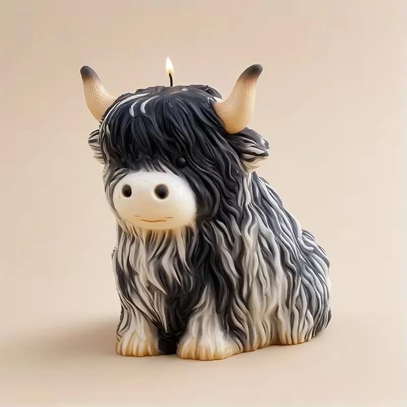 A Top Quality Reusable Animal Shaped Mold for DIY Handmade Candles Highland Cow Silicone Candle Mold Plaster & Resin Crafts