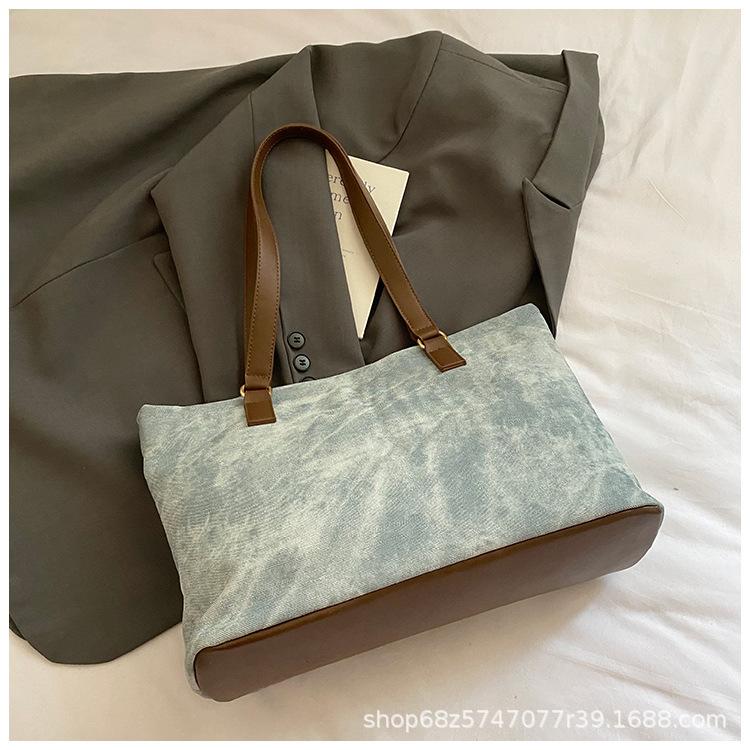 Commuting To Work Large-capacity Bag Women's 2025 New Retro Soft Leather Fashion Tote Bag Simple Texture Shoulder Bag