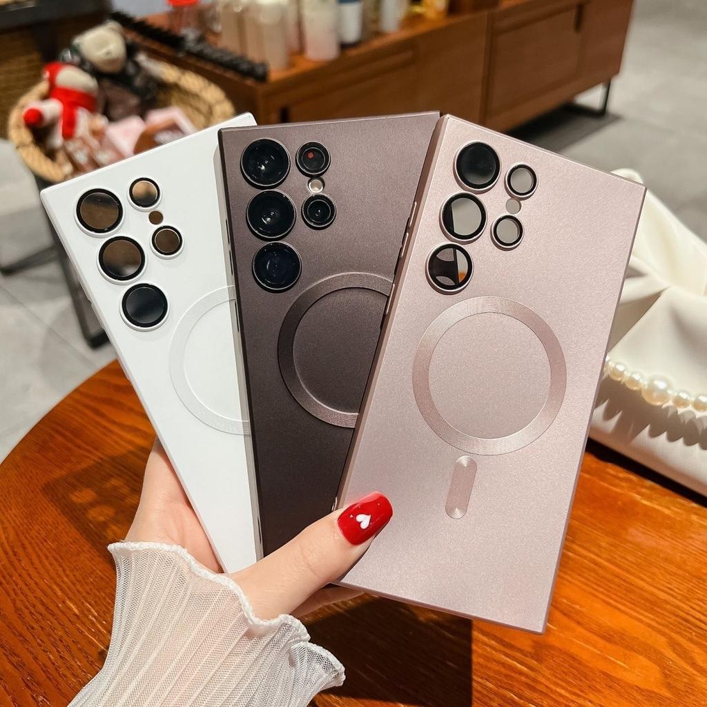 Nadaje się do etui na telefon komórkowy Samsung S24ultra Magnetyczne Matowe S23S22S21 Ultracienkie A35 z folią na obiektyw Note10