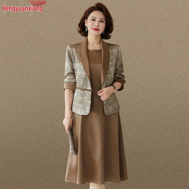 

Элегантный комплект пальто и платья Hengyuanxiang для осенней носки мамой – Юбка в национальном стиле для женщин среднего и пожилого возраста 3XL 62.5–67.5 kg