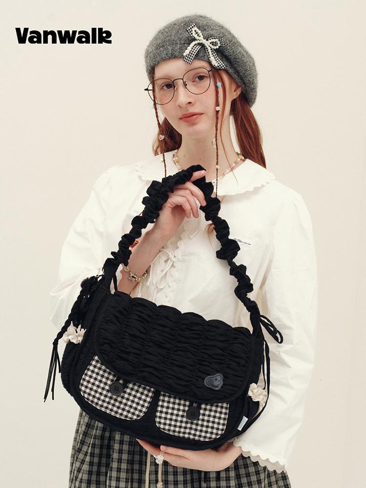 Vanwalk Cloud Pocket Crossbody Bag [Check Black]