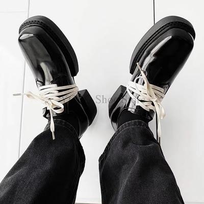 Sznurowane męskie buty typu derby w zestawie w stylu retro, eleganckim, kontrastowe kolory, wnękowy design, lakierowana skóra, kwadratowa główka, gruba podeszwa, proste nowe