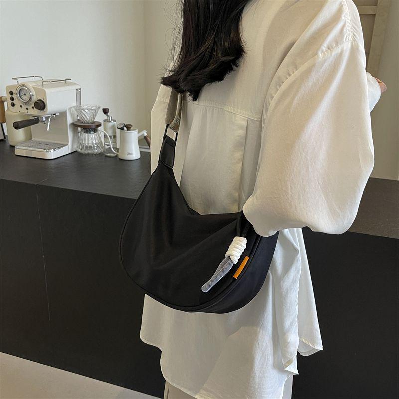Women's 2025 Fashion Casual Dumpling Bag - Versatile High-End Crossbody