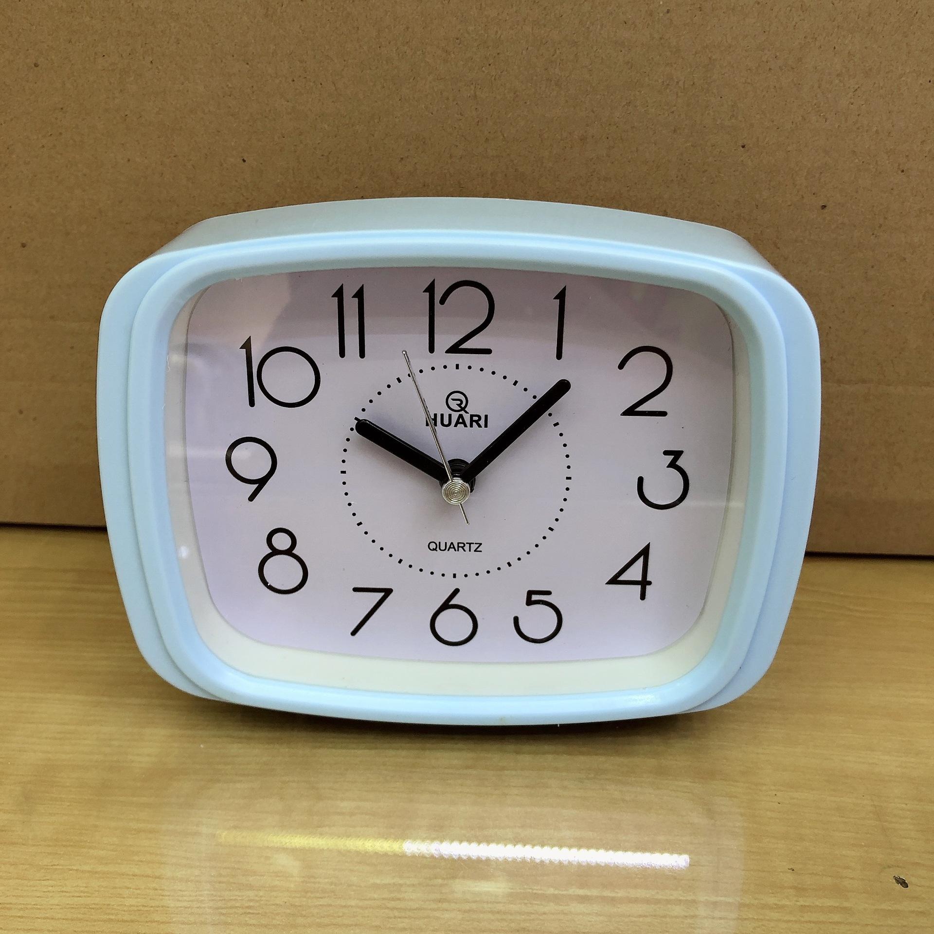 

Современные простые квадратные прикроватные маятниковые часы Гостиная и спальня измеритель времени Маленькие и свежие цифровые кварцевые часы