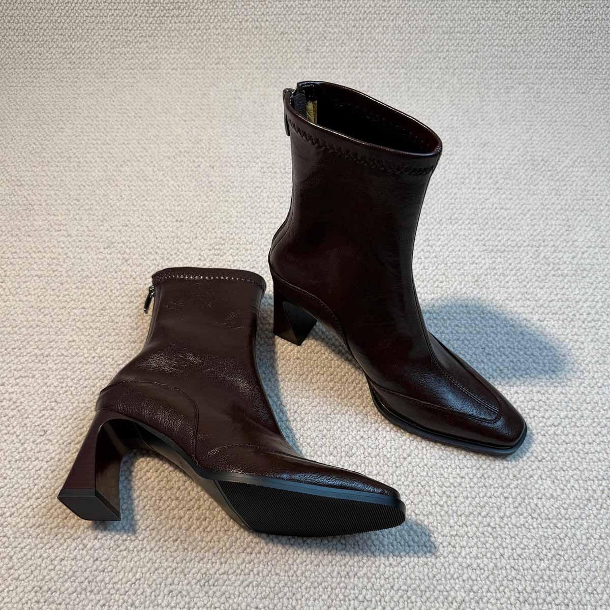 

Маленький квадратный носок эластичные женские ретро молния сзади универсальные для通勤 темперамент высокий каблук короткие ботильоны 39