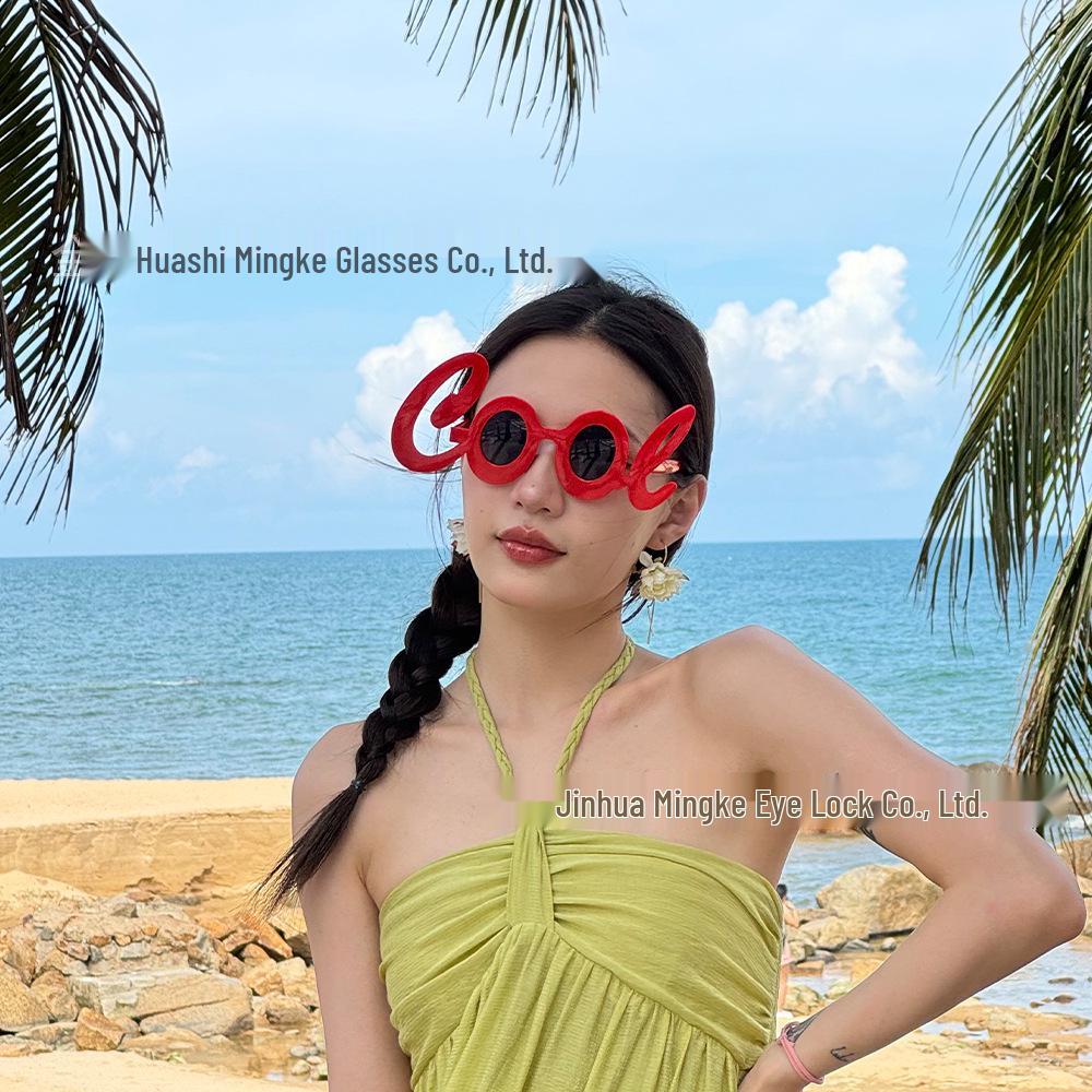 Personalisierte Cartoon-Sonnenbrillen für Abschluss- und Geburtstagsfeiern