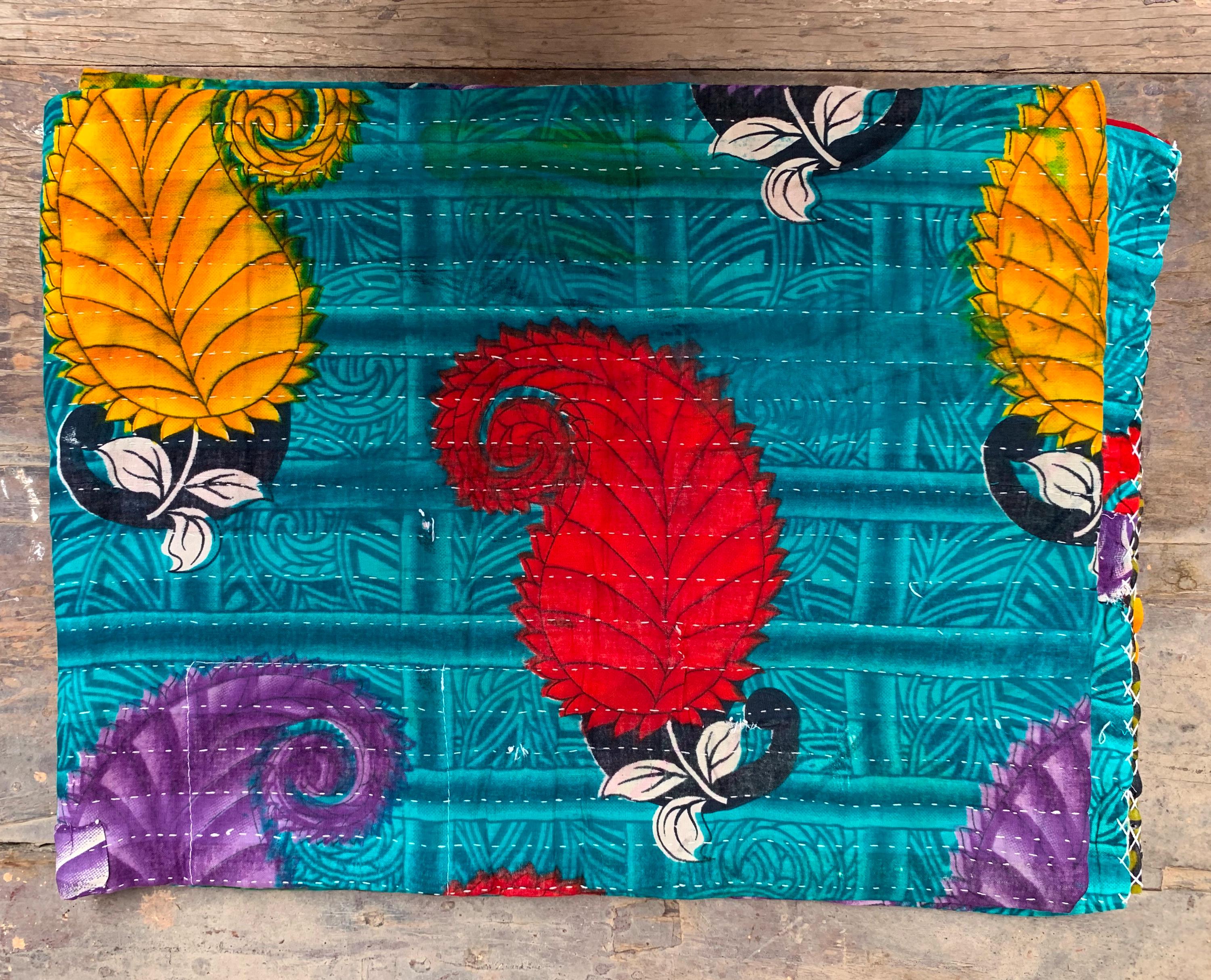 

Vintage Kantha Quilt: Handmade Indian Patchwork Throw Blanket, Colorful Blue Ethnic Throw 80X 50 разноцветный