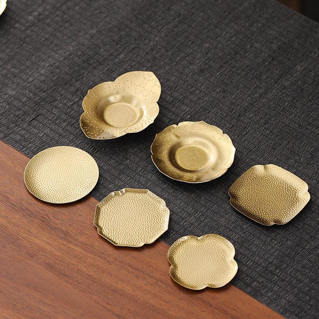 Kovové podložky pod hrnky Podložky pod nápoje Vynikající podtácky Měděná textura Protiskluzové podložky Vhodné na jídelní a konferenční stolky